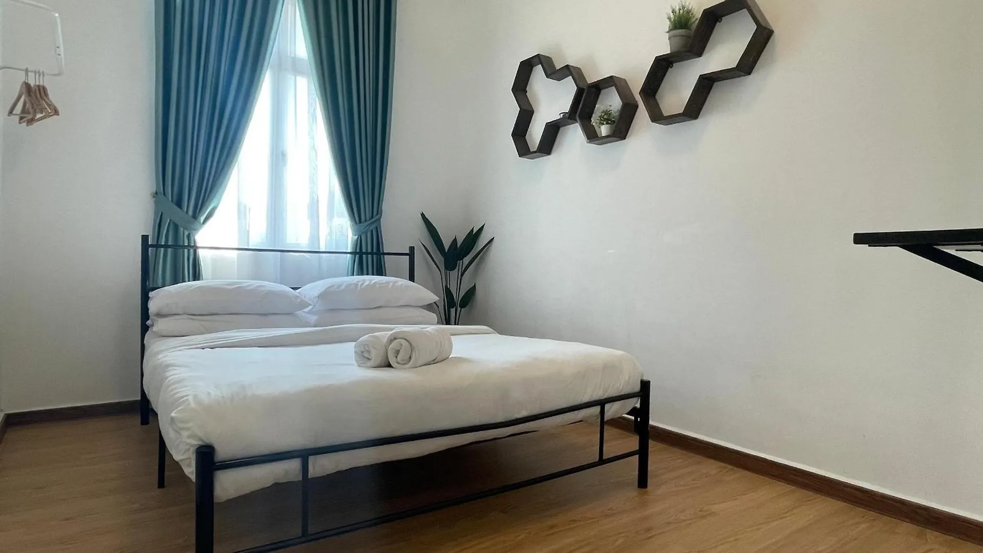 Laman Kaseh Homestay Bukit Katil 4Bedroom With Swimming Pool Ayer Keroh 0*,  Malasia