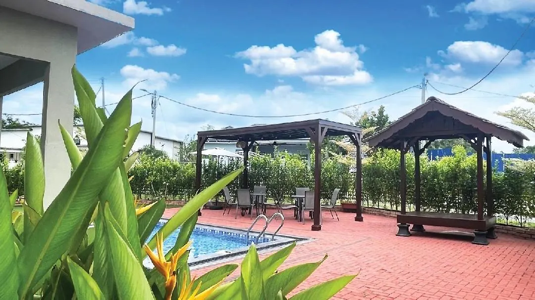Laman Kaseh Homestay Bukit Katil 4Bedroom With Swimming Pool Ayer Keroh Сasa de vacaciones